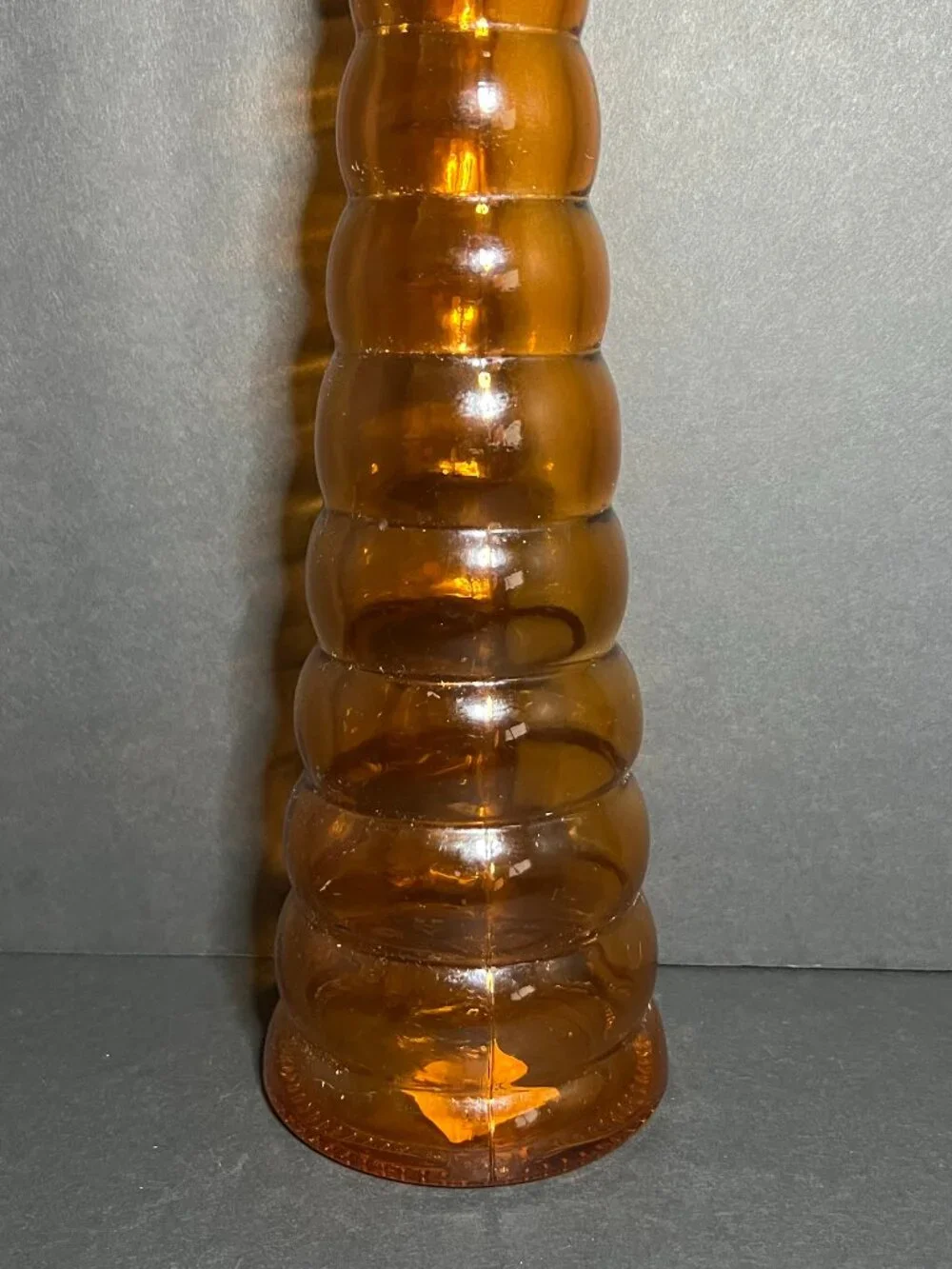 VTG Handmade 100% Recycled Orange Glass Beehive Ribbed Decanter Bottle w Stopper